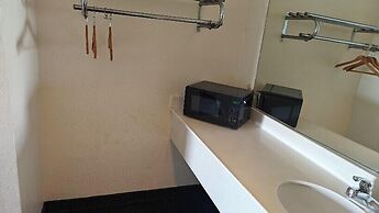 Travelodge by Wyndham Richmond Kentucky