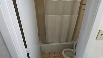 Travelodge by Wyndham Richmond Kentucky