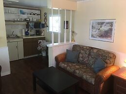 Lakeshore on Salt Spring