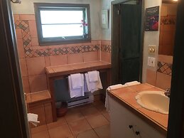 Lakeshore on Salt Spring