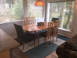 Lakeshore on Salt Spring