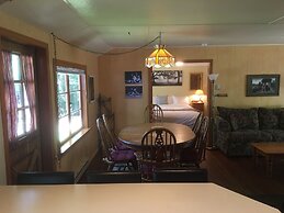 Lakeshore on Salt Spring