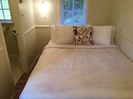 Lakeshore on Salt Spring