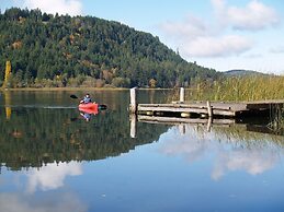 Lakeshore on Salt Spring