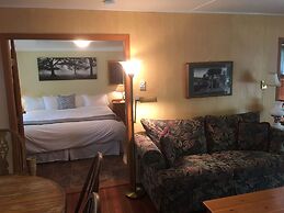 Lakeshore on Salt Spring