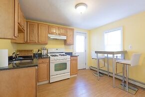 Kendall Square Apartments by Next Star