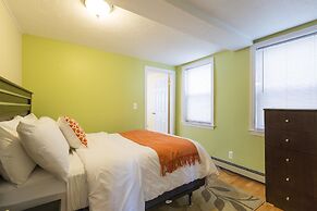 Kendall Square Apartments by Next Star