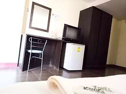 Ban Bua Resort & Hotel