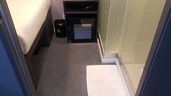 Philstay Myeongdong Metro