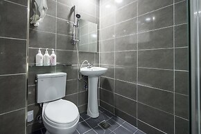 Philstay Myeongdong Metro