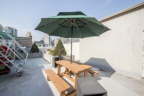 Philstay Myeongdong Metro