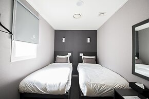 Philstay Myeongdong Metro