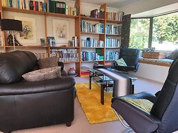 Golden Caves - Bed & Breakfast