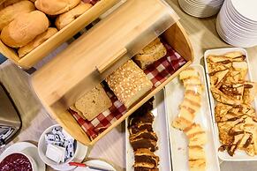 City Express Plus by Marriott Bogota Aeropuerto