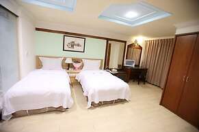 Fun House - Douliu Branch