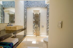 Villa Vishuddha Ajna