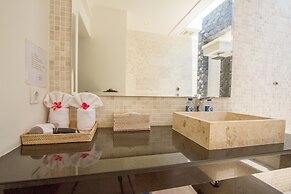 Villa Vishuddha Ajna