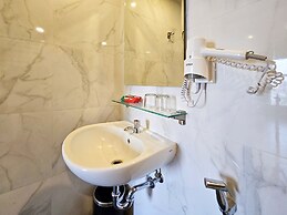 Hotel 88 Kedungsari by WH