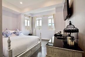 Noursabah Bed Bangkok