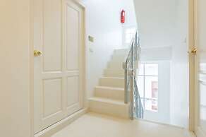 Noursabah Bed Bangkok