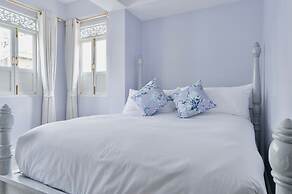 Noursabah Bed Bangkok