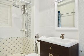 Noursabah Bed Bangkok