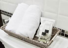 Noursabah Bed Bangkok