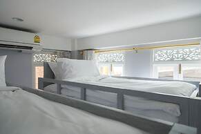 Noursabah Bed Bangkok