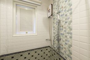 Noursabah Bed Bangkok