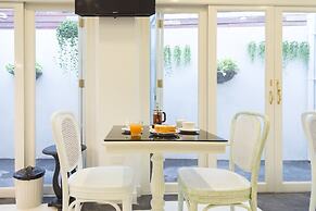 Noursabah Bed Bangkok