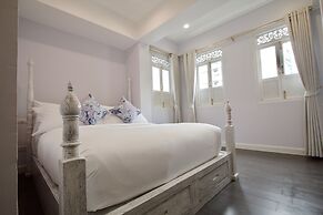 Noursabah Bed Bangkok