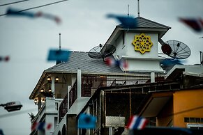 Noursabah Bed Bangkok