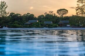 Royal Retreat Resort