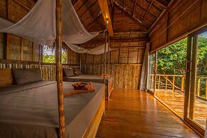 Royal Retreat Resort