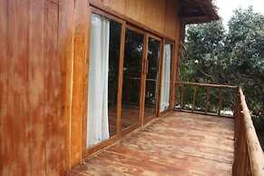 Royal Retreat Resort