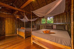 Royal Retreat Resort