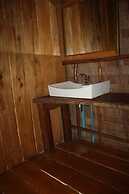 Royal Retreat Resort