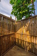 Royal Retreat Resort