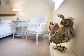 The Lodge at Broadway