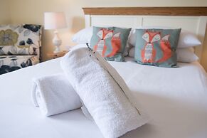 The Lodge at Broadway