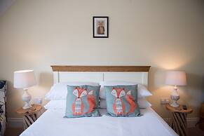 The Lodge at Broadway