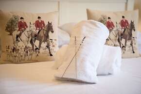 The Lodge at Broadway