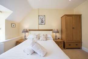 The Lodge at Broadway