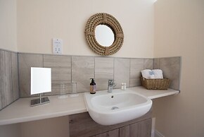 The Lodge at Broadway