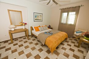 Electra Beachfront Villa