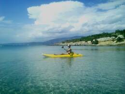 Electra Beachfront Villa