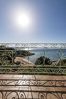 Electra Beachfront Villa