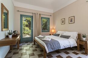 Electra Beachfront Villa