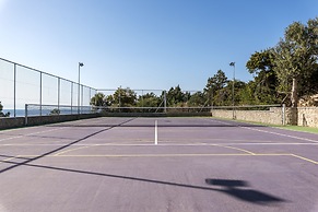 Electra Beachfront Villa