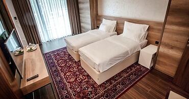 Villas and Apartments Oaza